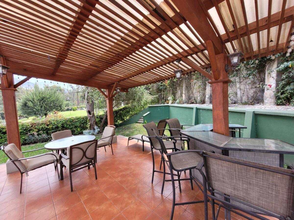 Amplia Casa Antigua Guatemala Con Pergola Y Jardin Βίλα Εξωτερικό φωτογραφία